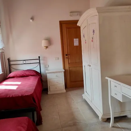 Κατάλυμα σε φάρμα Casale Pennisi *